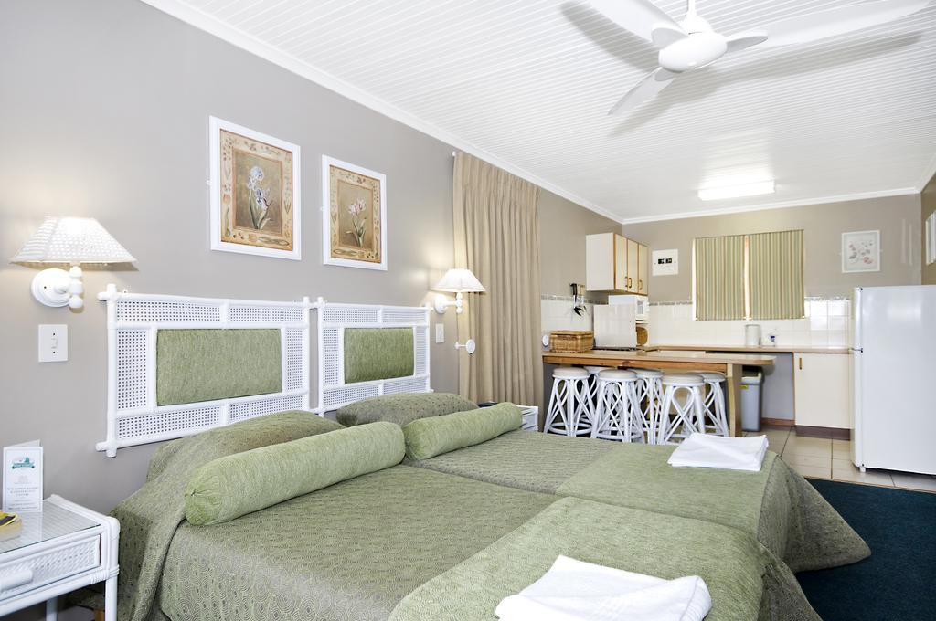 Pine Lodge Resort Port Elizabeth Extérieur photo